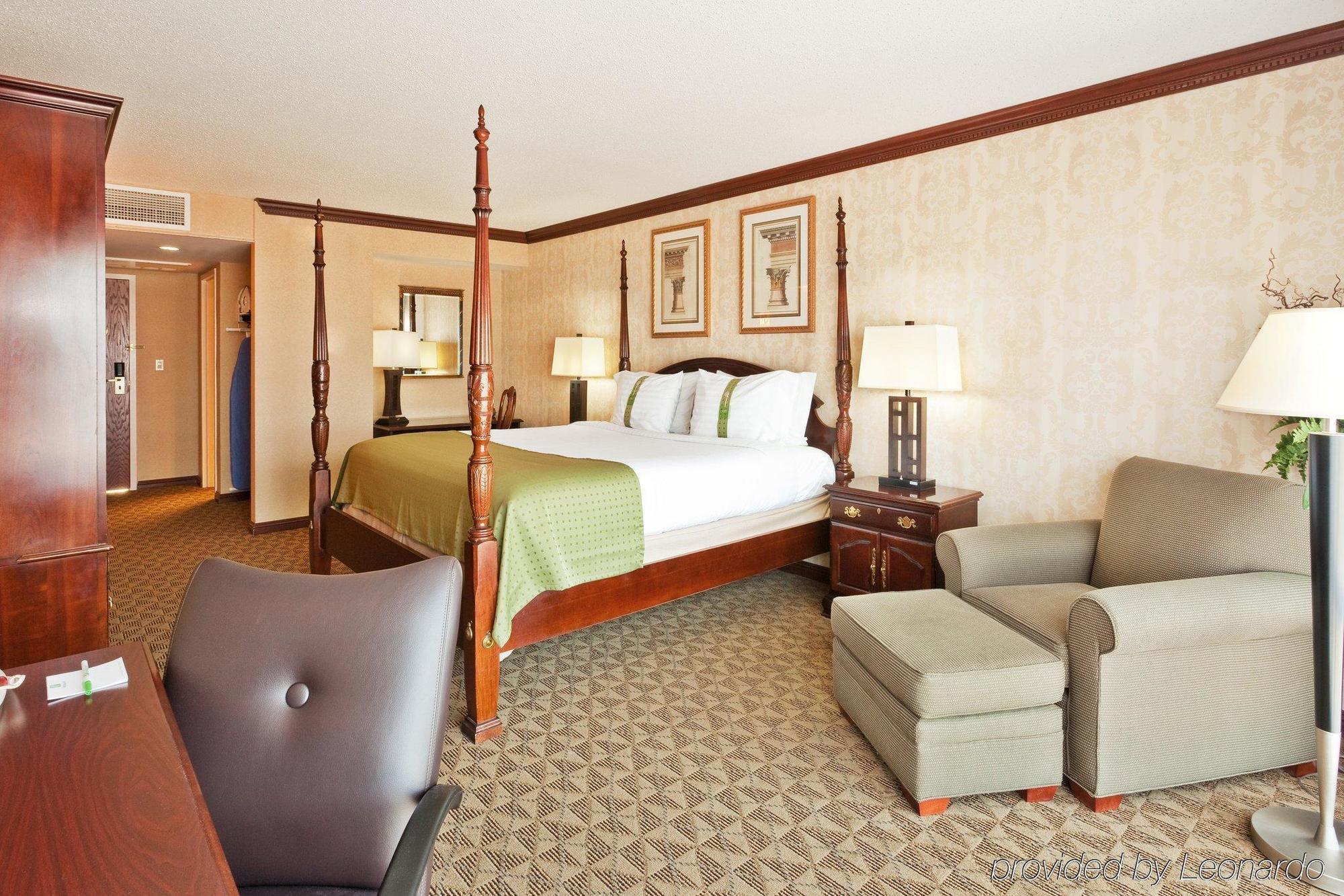 Holiday Inn University Plaza-Bowling Green By Ihg מראה חיצוני תמונה